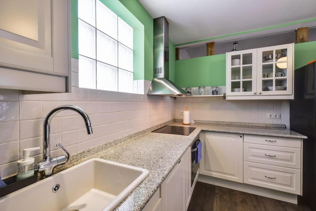 Big Stylish And Modern Apartment In Madrid Centre Bagian luar foto